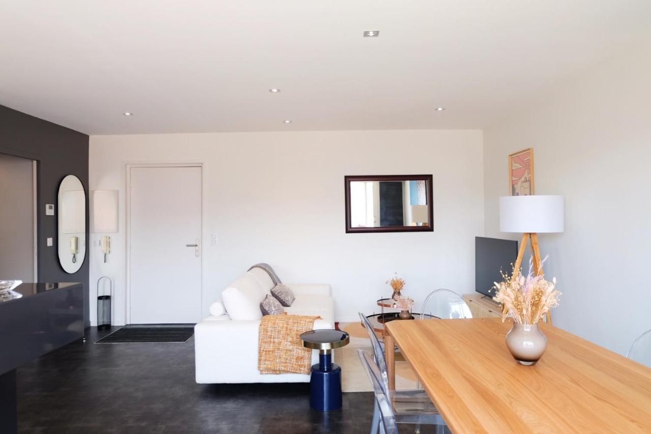 Magnifique Appartement, En Hyper Centre, Avec Terrasse Et Place De Parking Biarritz Luaran gambar