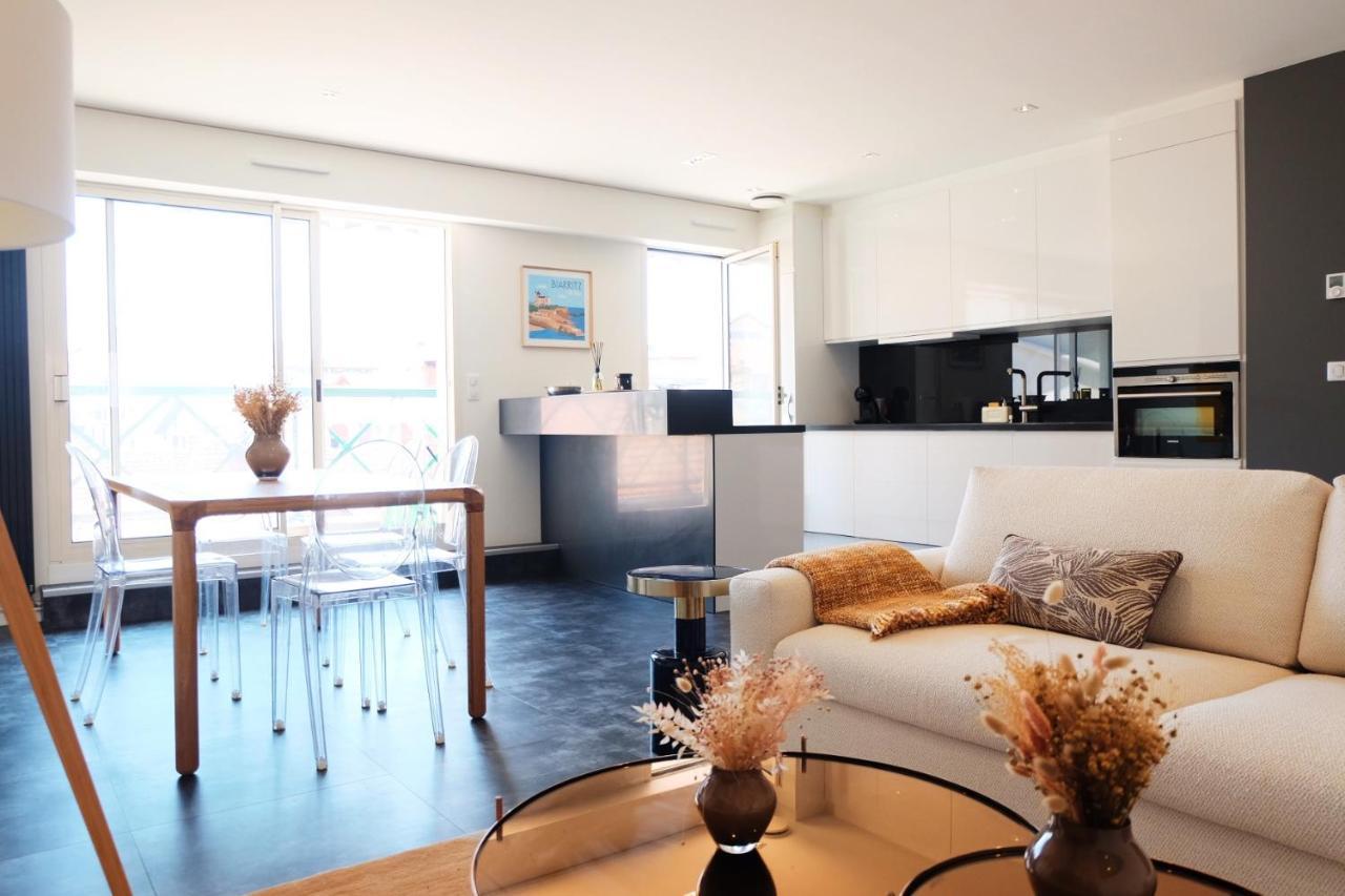 Magnifique Appartement, En Hyper Centre, Avec Terrasse Et Place De Parking Biarritz Luaran gambar